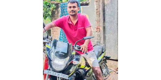 लखीसराय में चोरों का तांडव: स्कूल के बाहर से बाइक गायब, पुलिस की कार्यशैली पर उठे सवाल